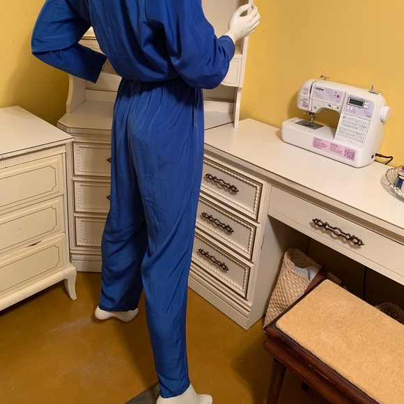 Vintage S.G. Sport cobalt pantsuit. - Picture 7 of 8